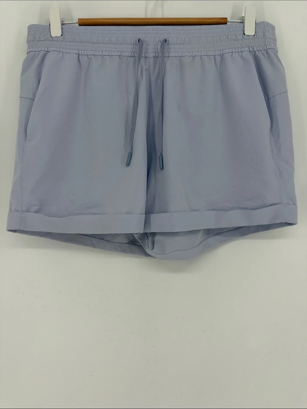 Lululemon Spring Break Away Shorts 3” Serene Blue Size 10